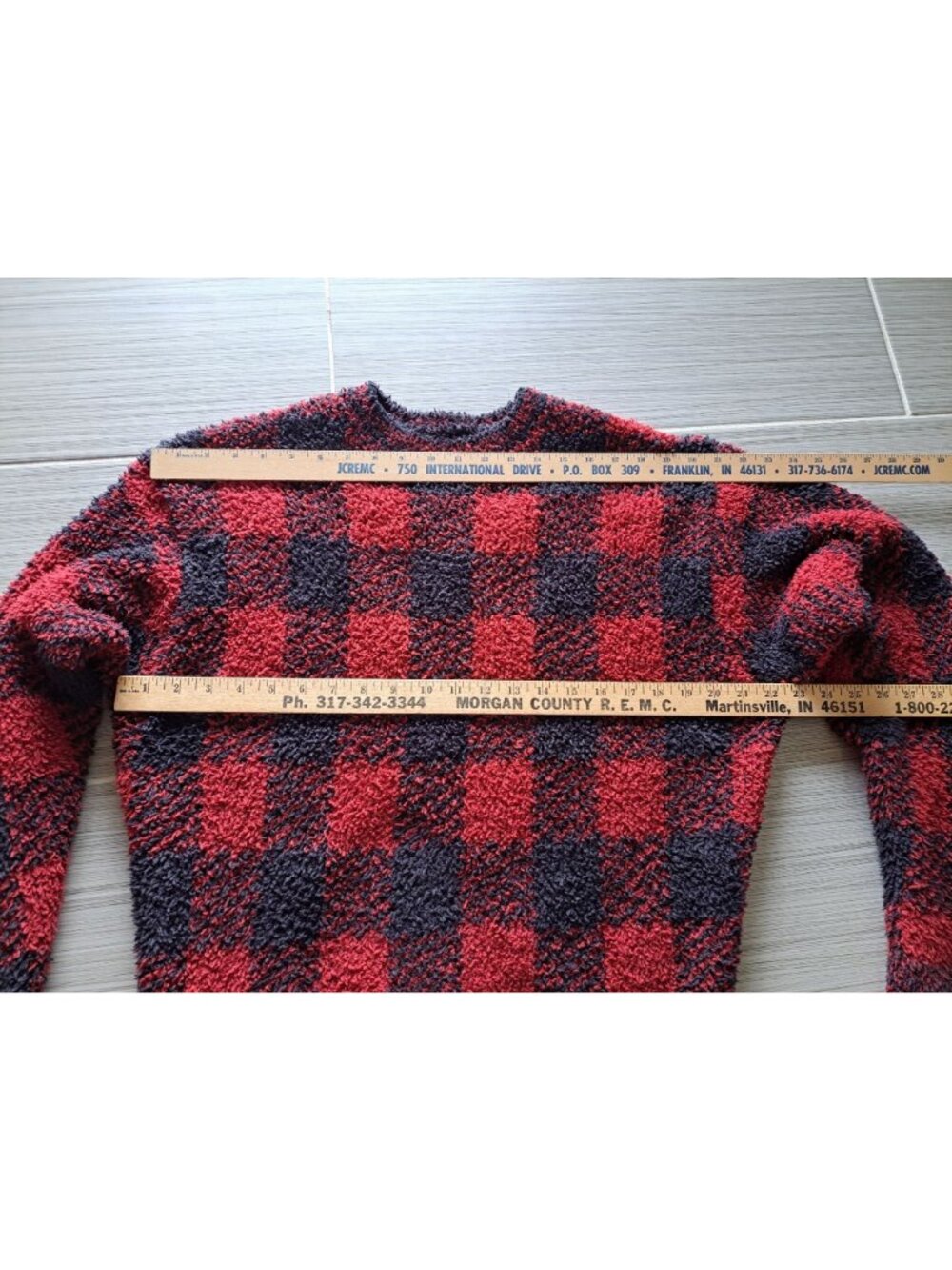 Skims Cozy Buffalo Plaid Knit Pullover Sweater Red & Black Womens L/XL Warm - Picture 7 of 10